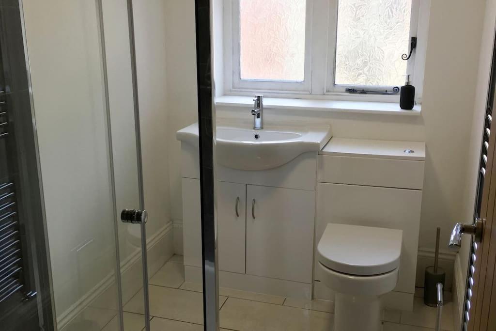 Stylish 2 Bed Apart In The Heart Of North Norfolk North Walsham Eksteriør billede