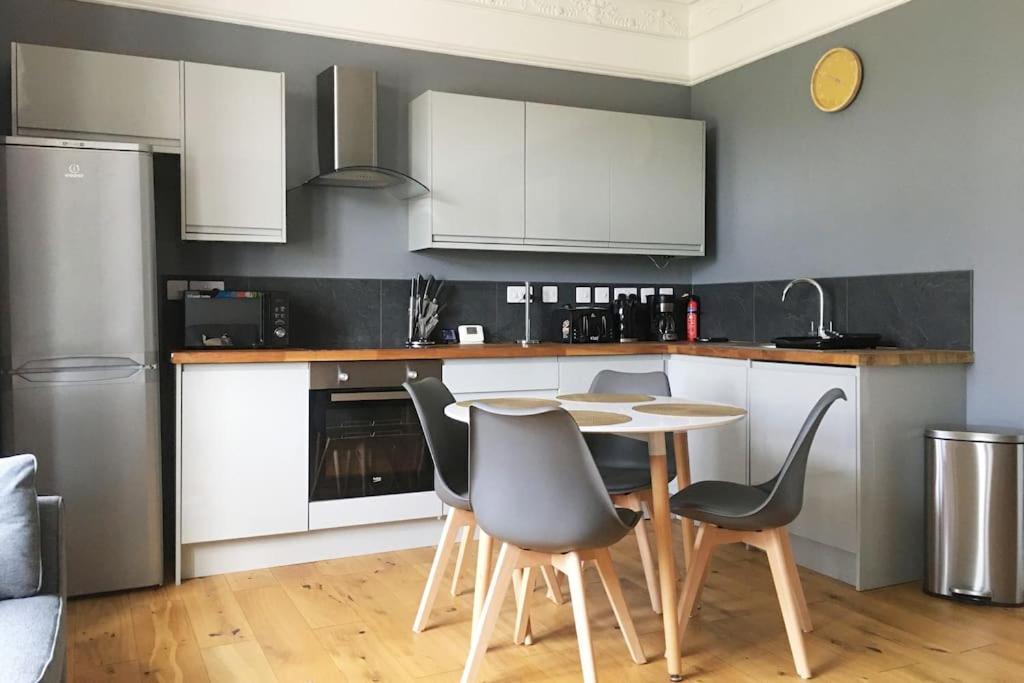 Stylish 2 Bed Apart In The Heart Of North Norfolk North Walsham Eksteriør billede
